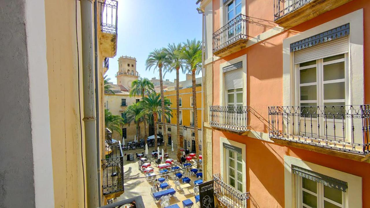 Palm Square - One Minute From The Sea! Apartment Alicante Exterior photo
